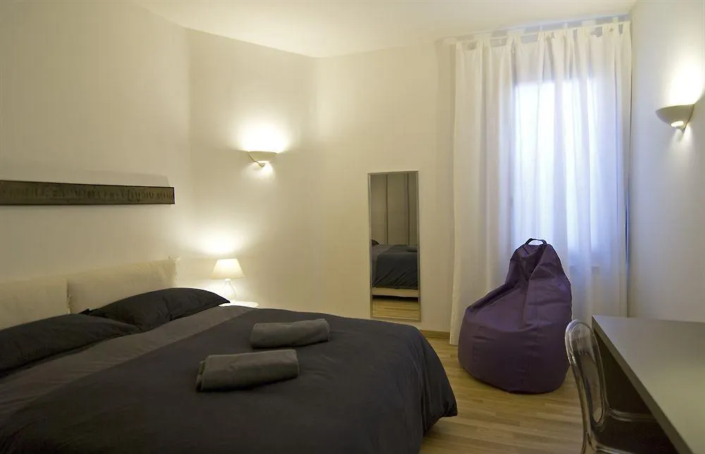 Sarai Apartments Venice