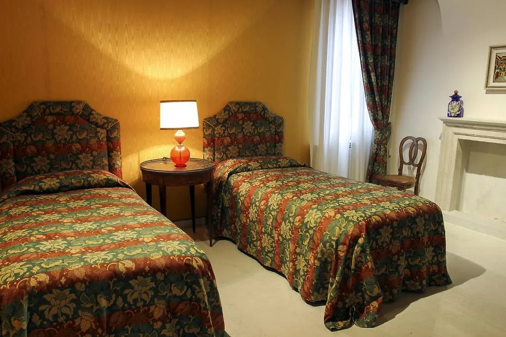 Sarai Apartments Venice
