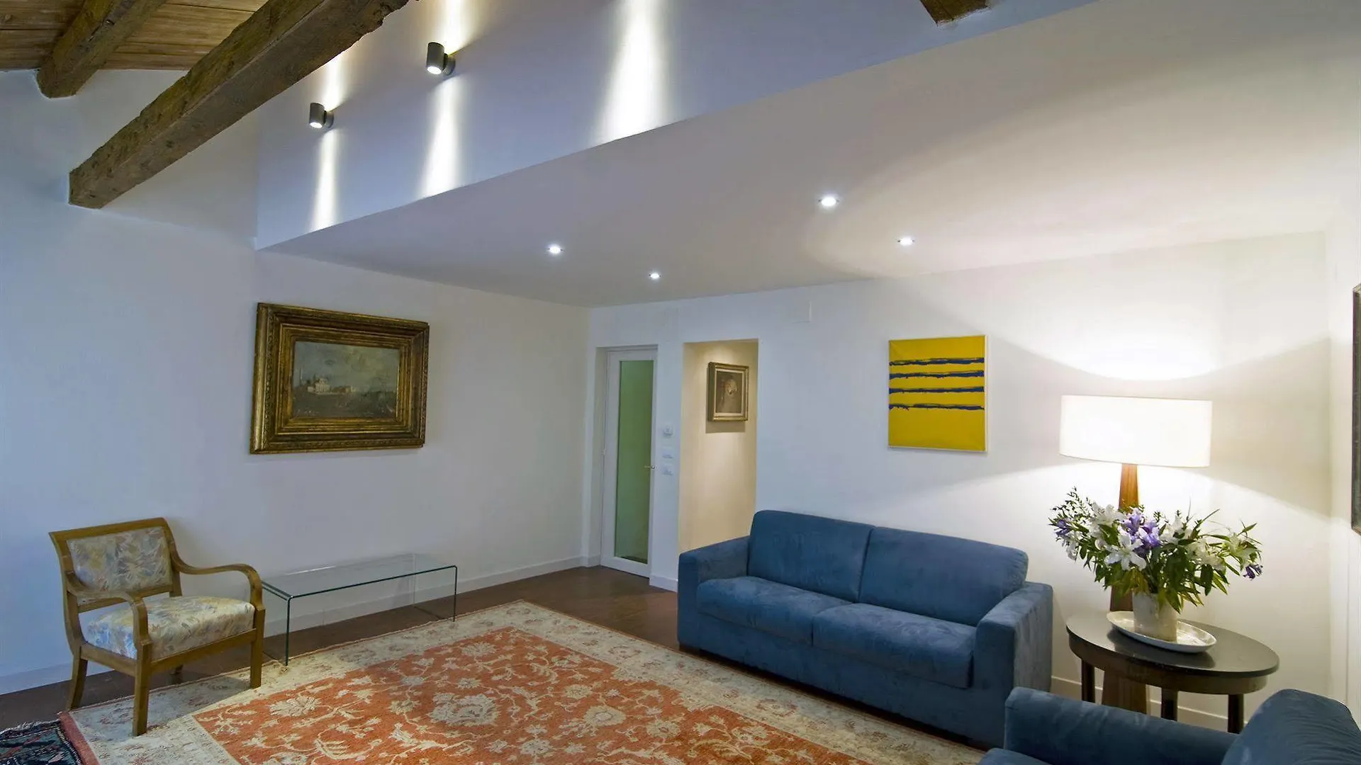 Sarai Apartments Venice