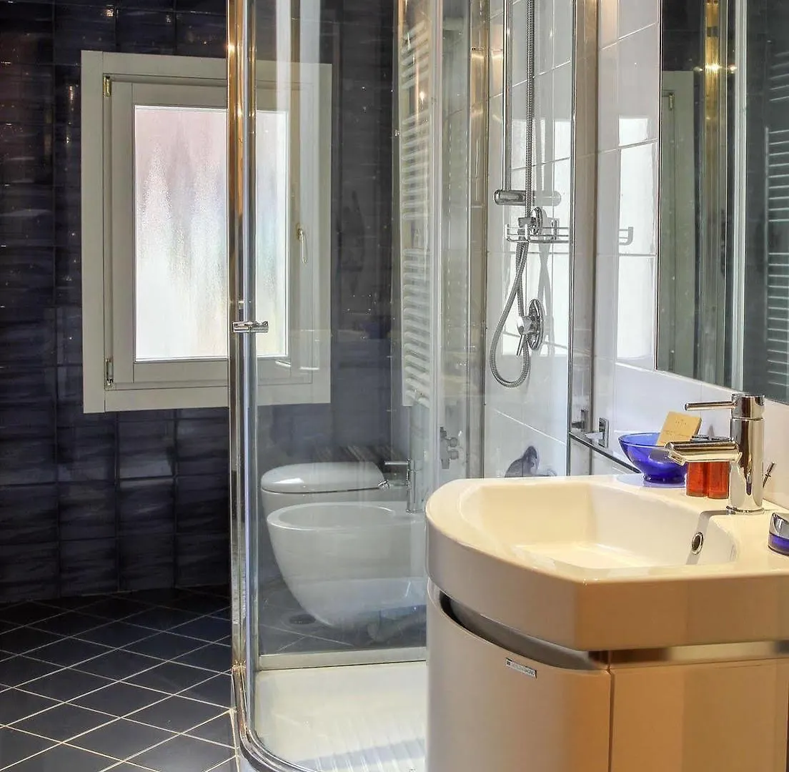 Sarai Apartments Venice